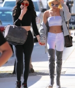 Access_Kardashian_4.jpg