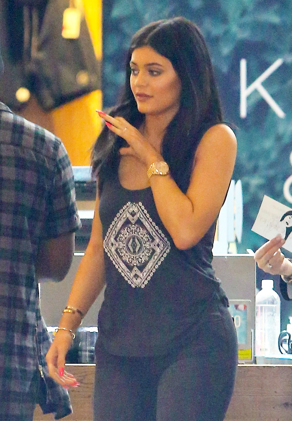 Access_Kardashian_2.jpg