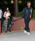 Access_Kardashian_6.jpg