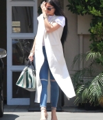 Access_Kardashian_13.jpg