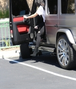 Access_Kardashian_1.jpg