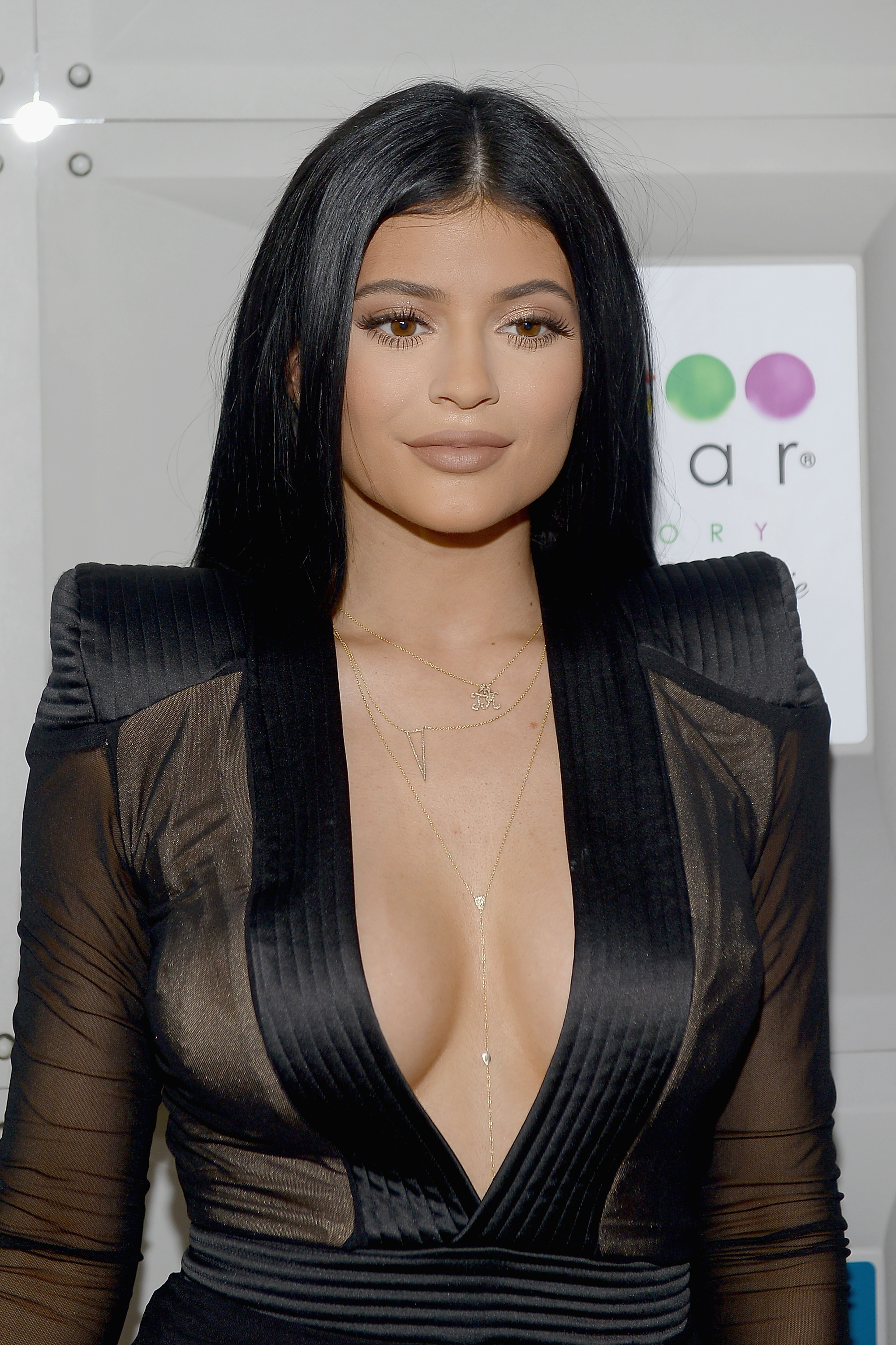 Access_Kardashian_8.jpg