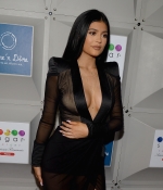Access_Kardashian_12.jpg