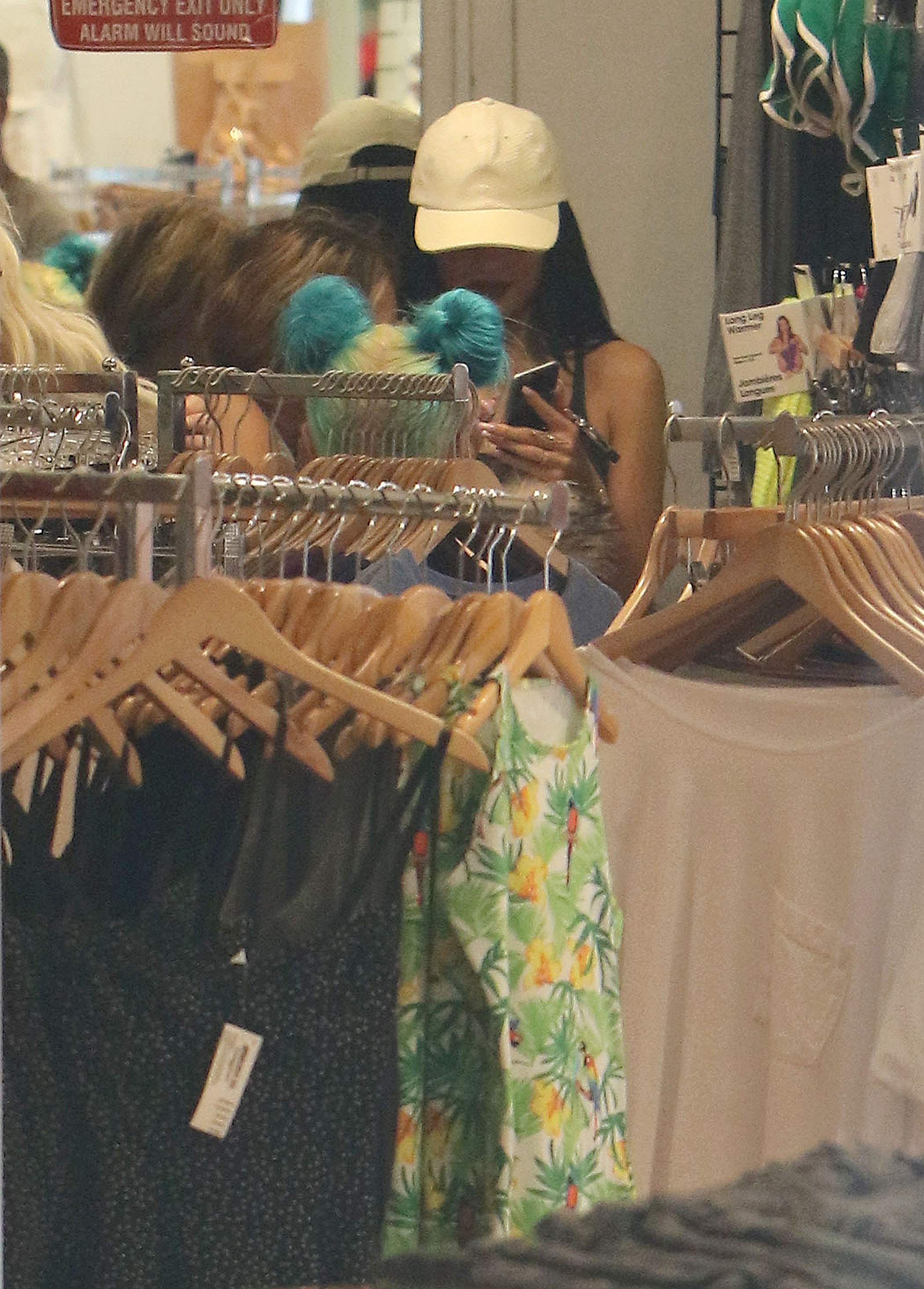 Access_Kardashian_6.jpg