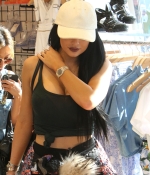 Access_Kardashian_34.jpg