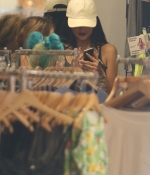 Access_Kardashian_7.jpg