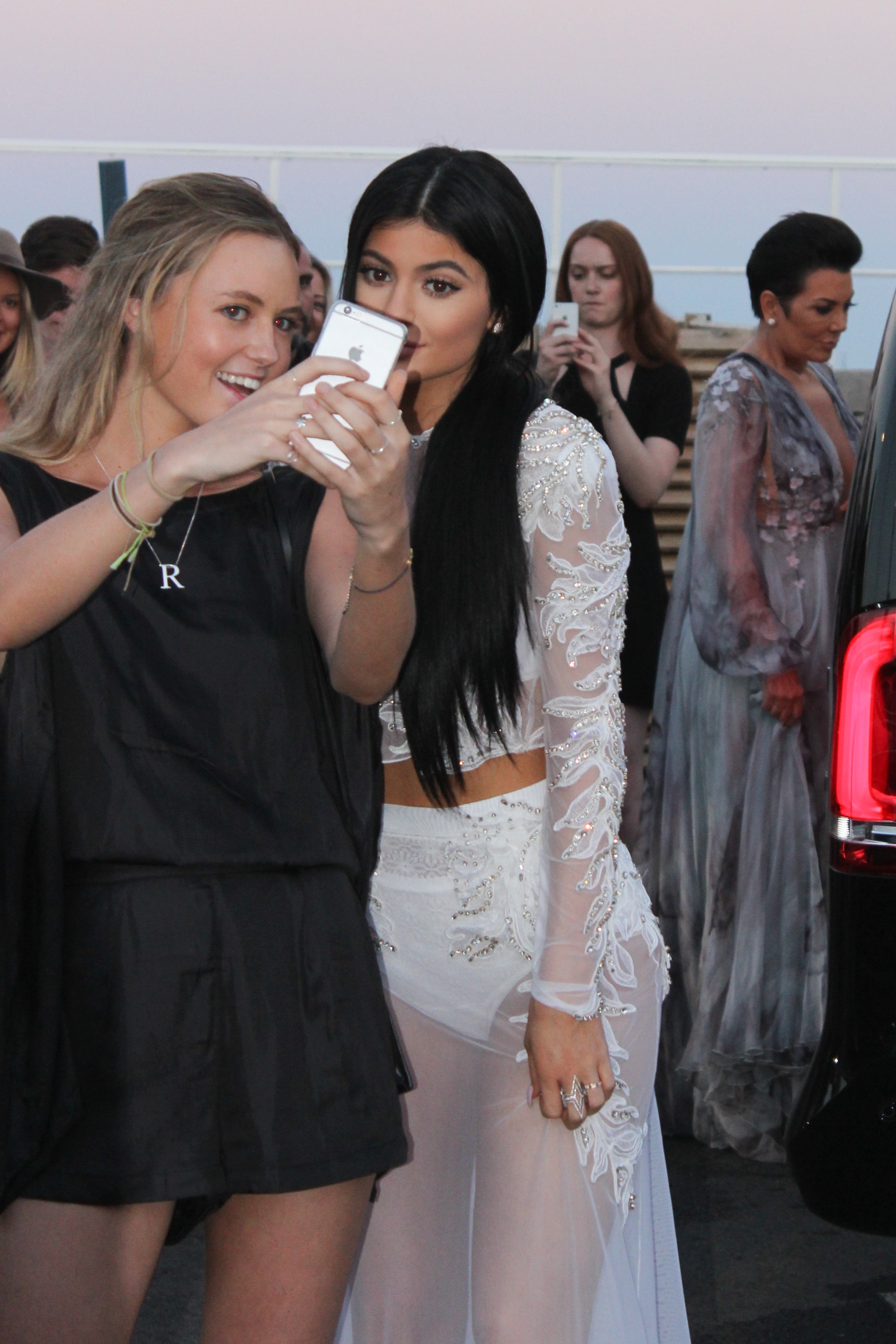 Access_Kardashian_4.jpg