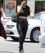 Access_Kardashian_8.jpg