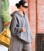 Access_Kardashian_9.jpg