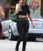 Access_Kardashian_1.jpg