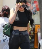 Access_Kardashian_4.jpg