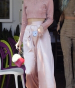 Access_Kardashian_2.jpg