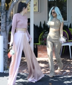 Access_Kardashian_4.jpg