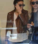 Access_Kardashian_2.jpeg