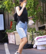 Access_Kardashian_13.jpg