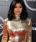 Access_Kardashian_57.jpg