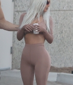 Access_Kardashian_010.jpg