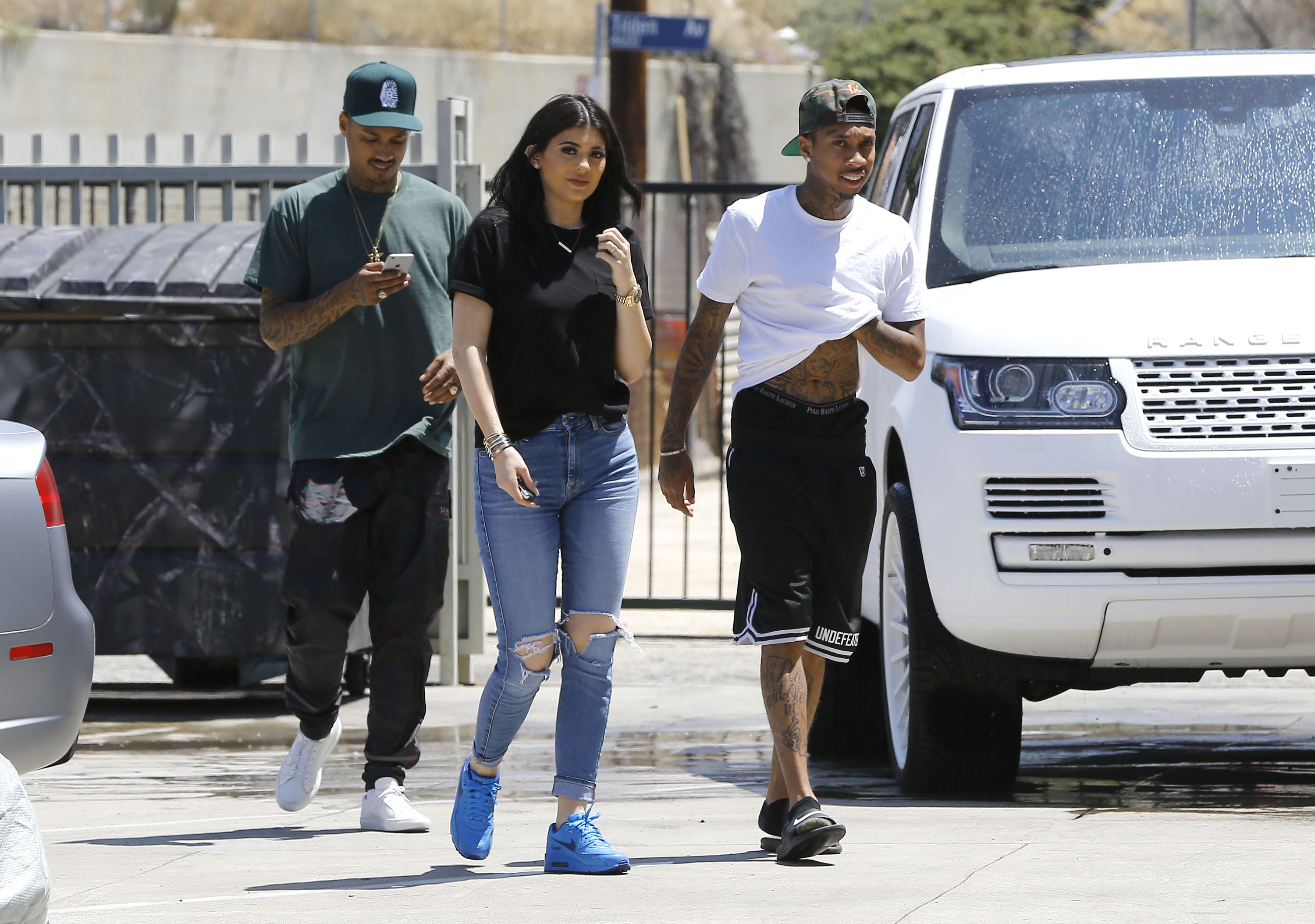 Access_Kardashian_6.jpg