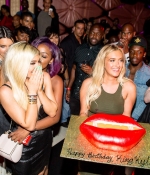 Access_Kardashian_16.jpg
