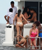 Access_Kardashian_13.jpg