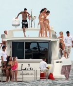 Access_Kardashian_7.jpg