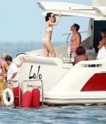 Access_Kardashian_11.jpg