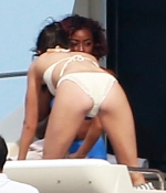 Access_Kardashian_8.jpg
