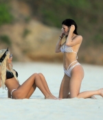 Access_Kardashian_2.jpg