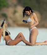 Access_Kardashian_3.jpg