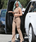 Access_Kardashian_5.jpg
