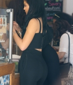 Access_Kardashian_2.jpeg