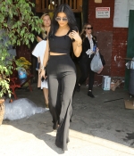 Access_Kardashian_11.jpeg