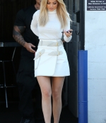 Access_Kardashian_7.jpg