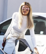 Access_Kardashian_1.jpg
