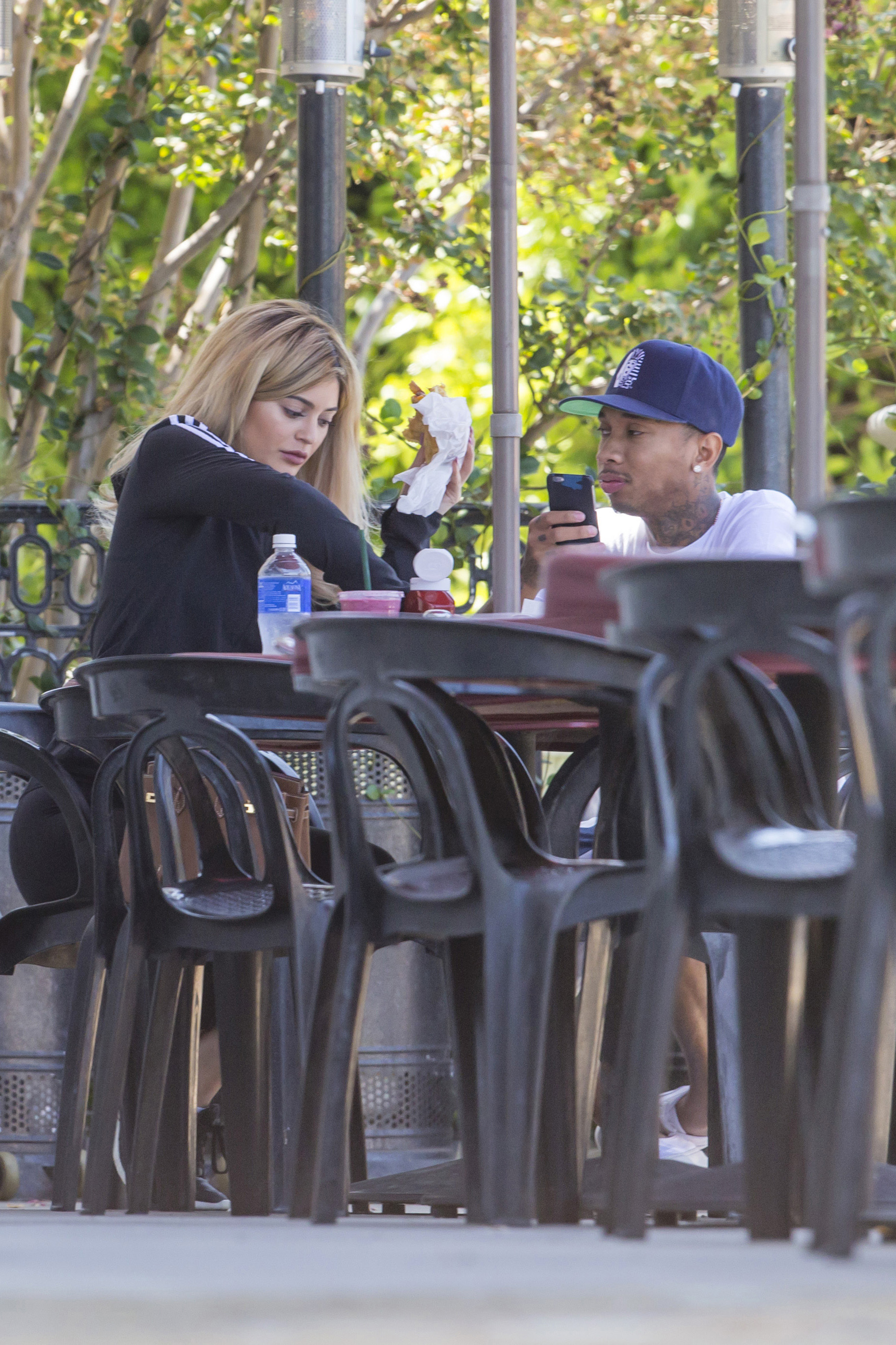 Access_Kardashian_5.jpg