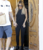Access_Kardashian_2.jpg