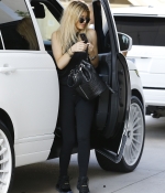 Access_Kardashian_1.jpg