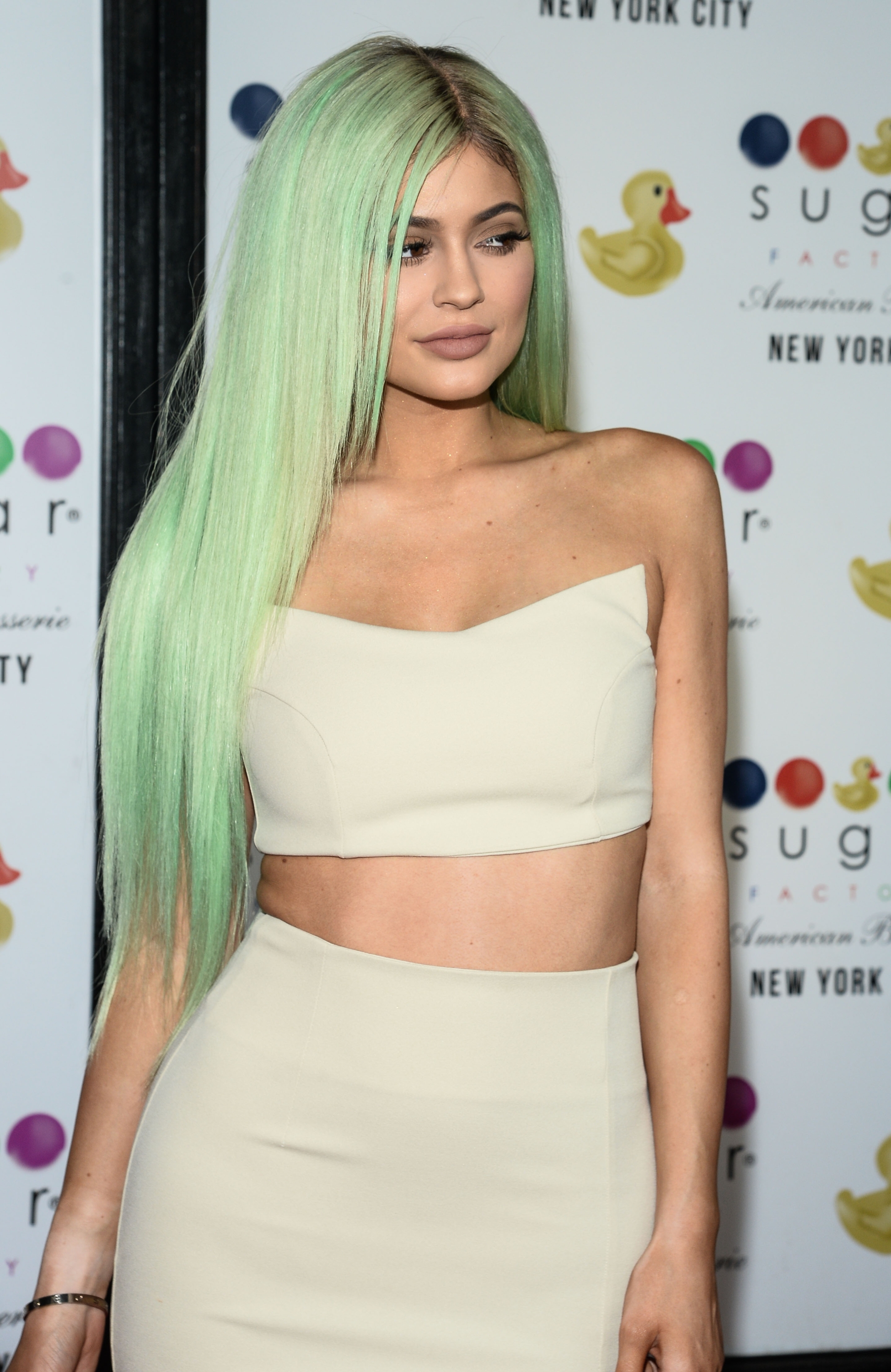 Access_Kardashian_13.jpg