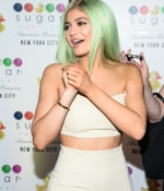 Access_Kardashian_11.jpg