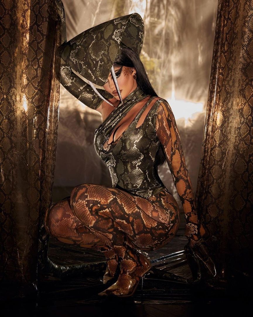 Access_Kardashian_002.jpg