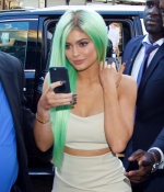 Access_Kardashian_2.jpg