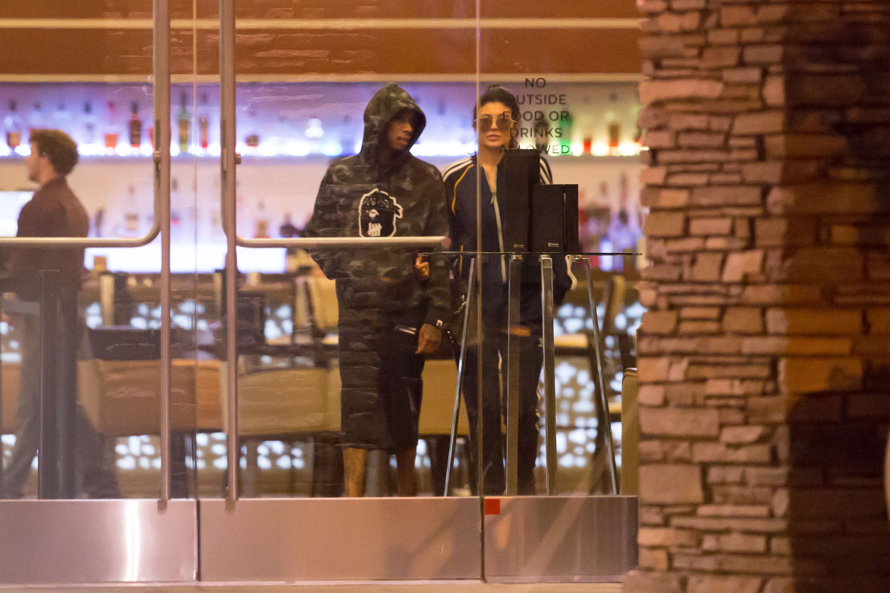 Access_Kardashian_2.jpg