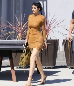 Access_Kardashian_2.jpg