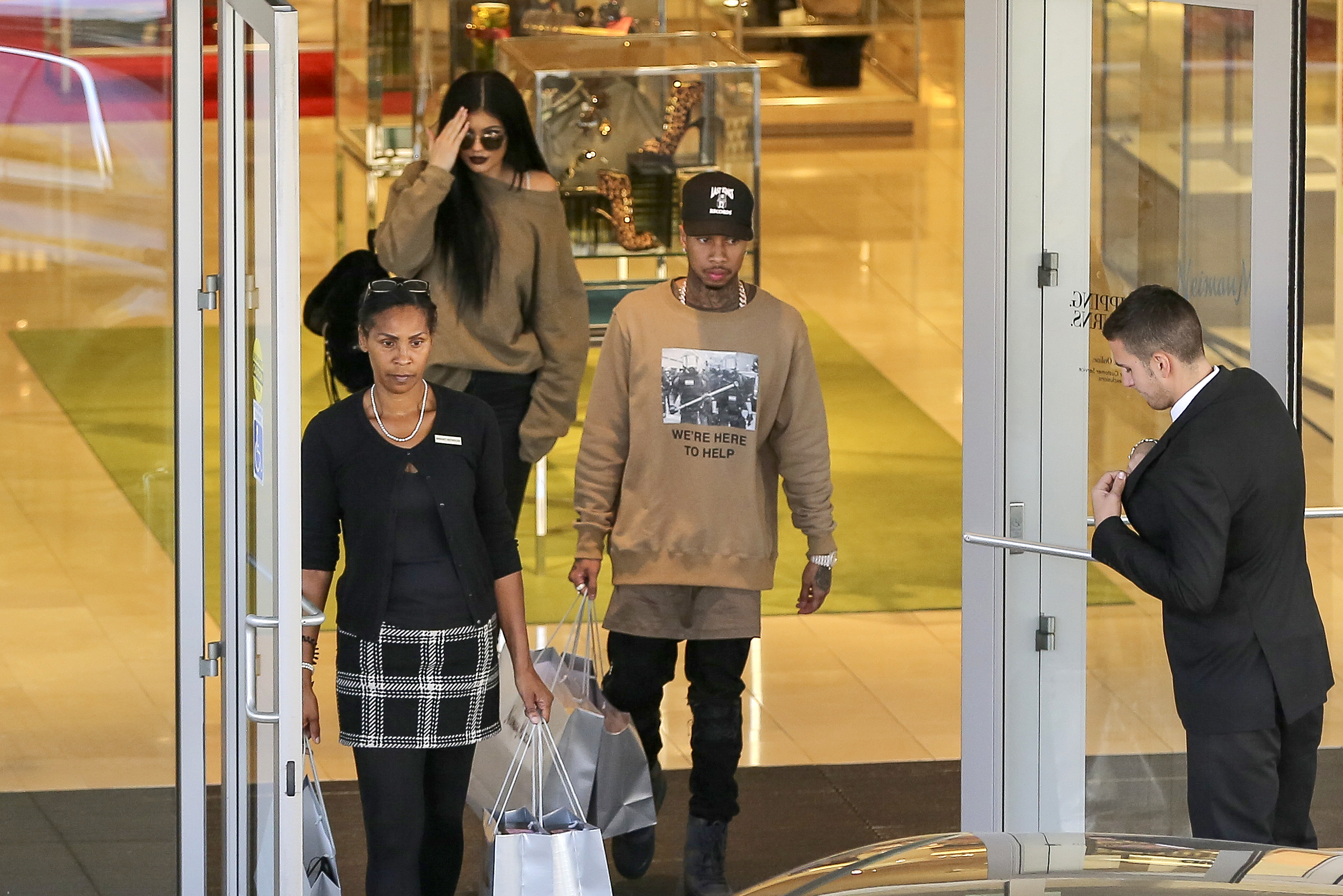 Access_Kardashian_5.jpg