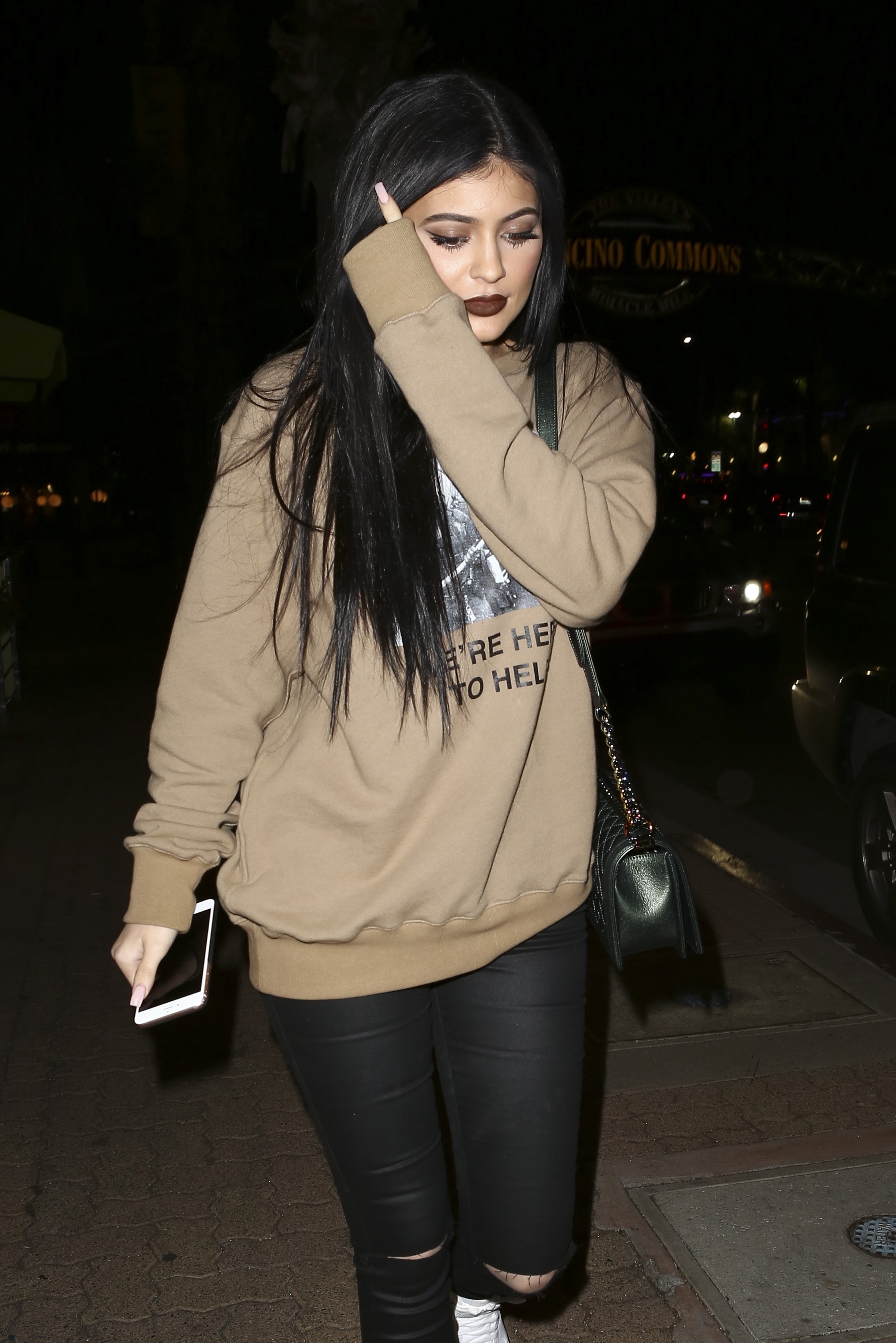 Access_Kardashian_22.jpg