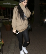 Access_Kardashian_4.jpg