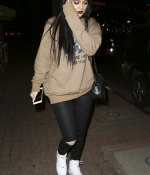 Access_Kardashian_6.jpg