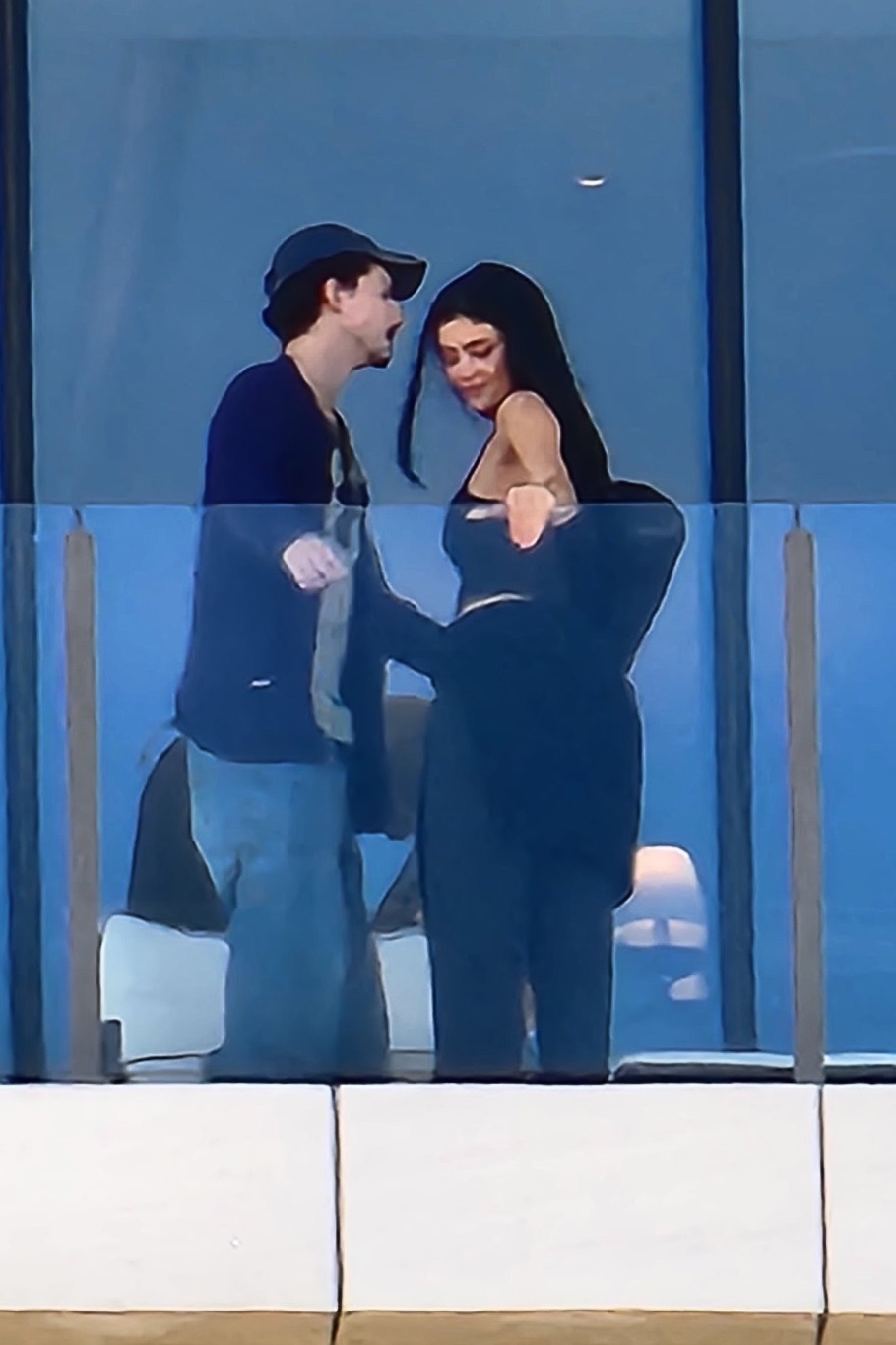 Access_Kardashian_6.jpg
