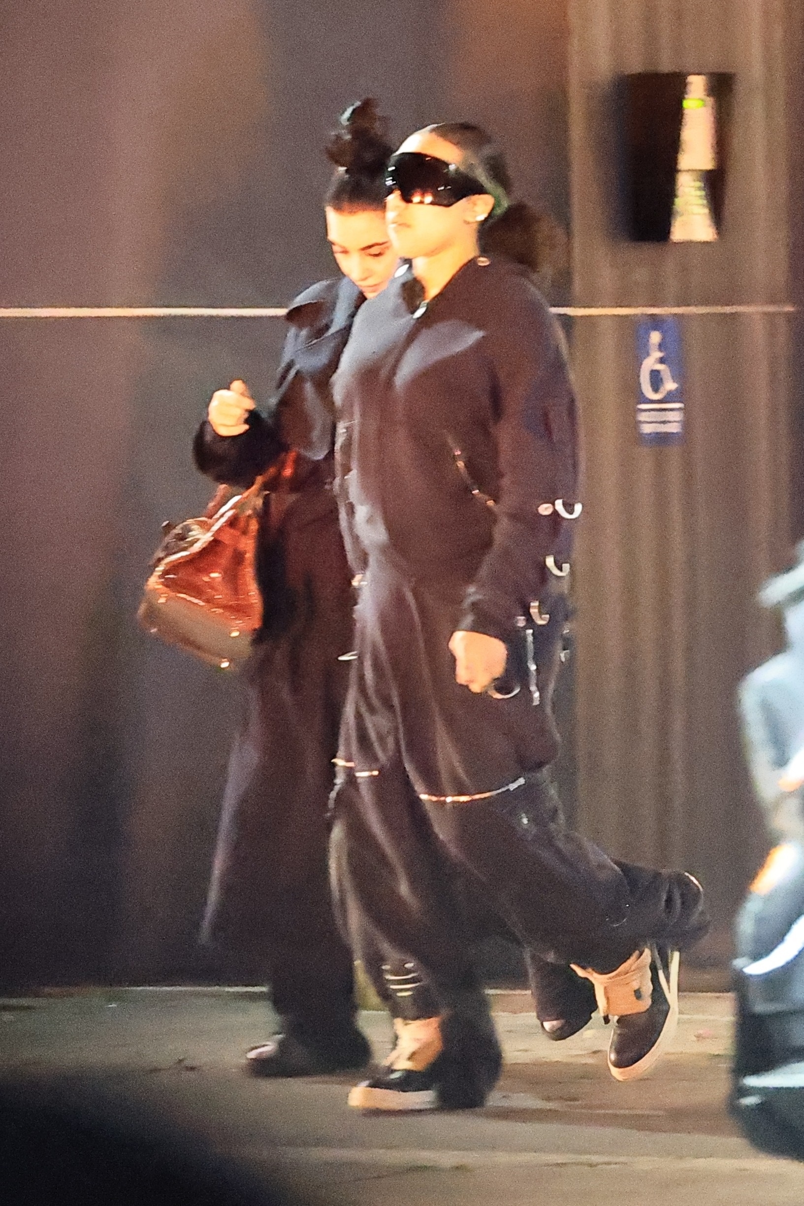 Access_Kardashian_24.jpg