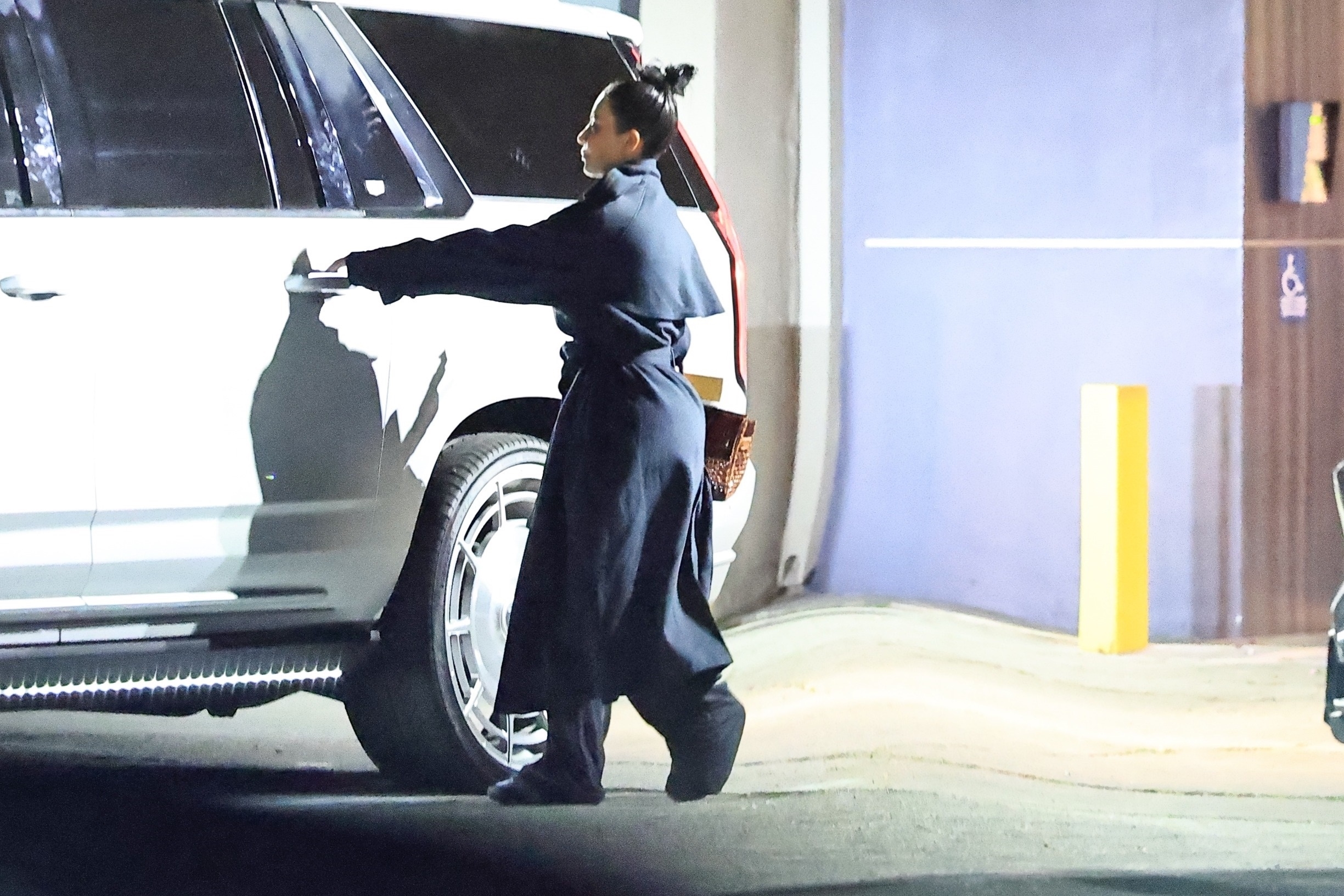 Access_Kardashian_34.jpg